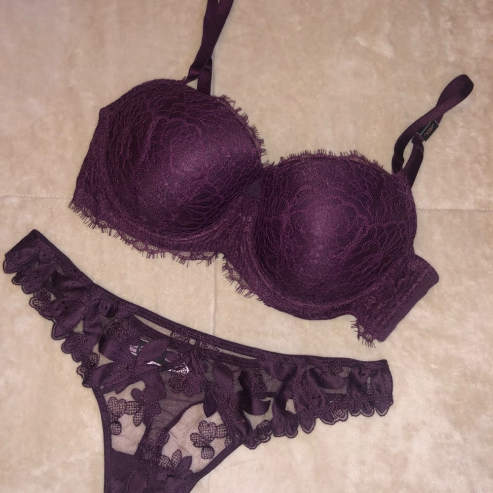 Victoria’s Secret African Violet Lined Demi & Thong 34D/M NWT - Picture 2 of 6